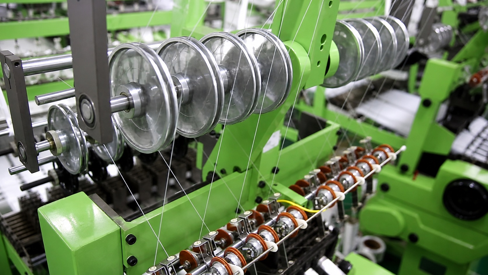 Narrow loom tension pulleys detail  warp tensioner acrylic wheels and yarn guides, green ribbon loom